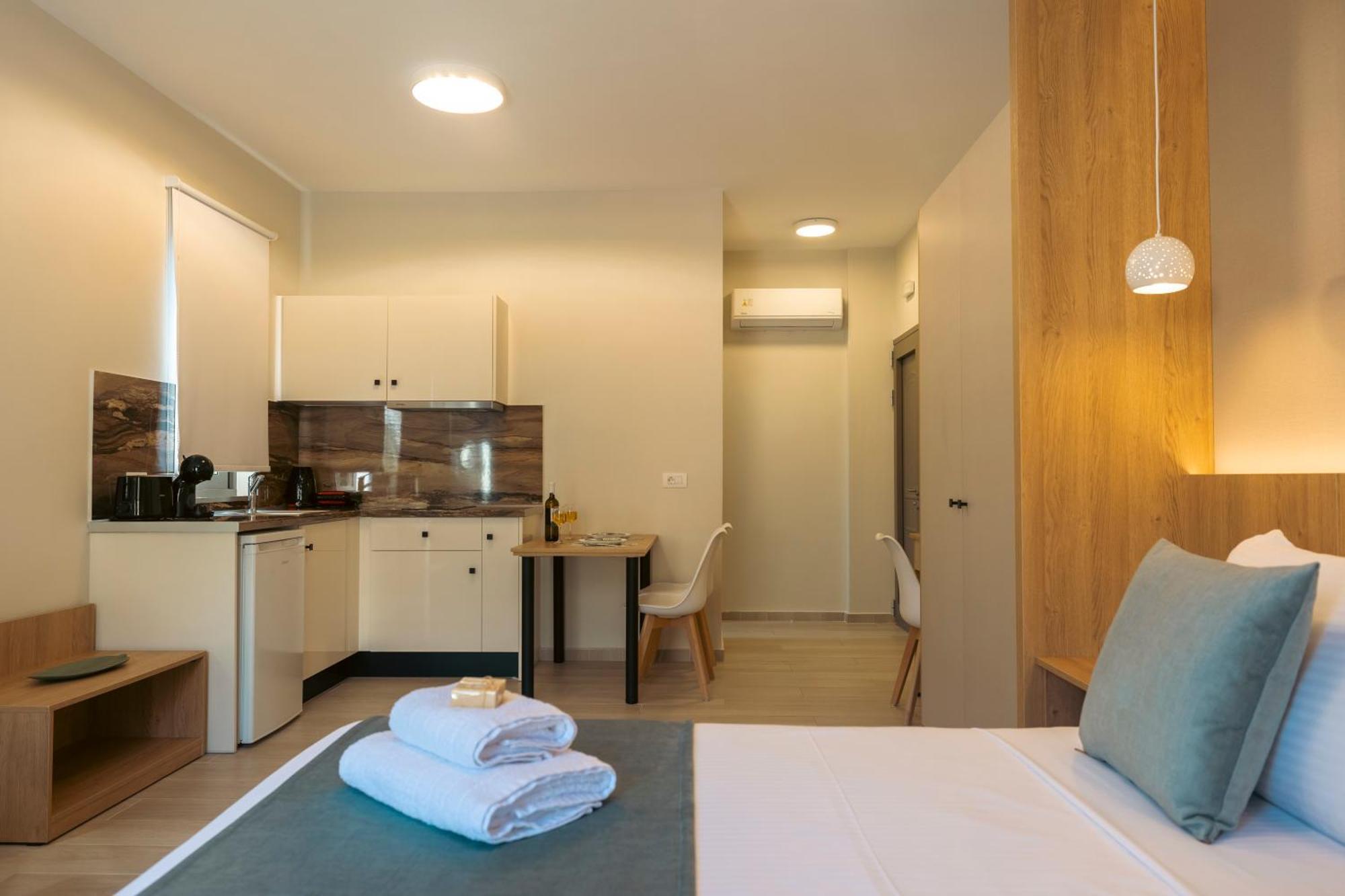 Nicole Apartment Agia Efimia